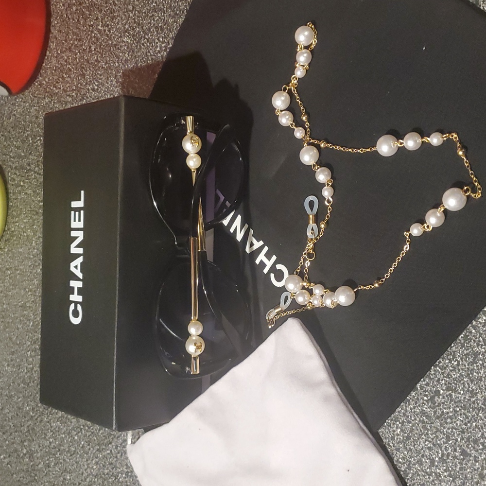 Chanel Sunglasses - Picture 13 of 16